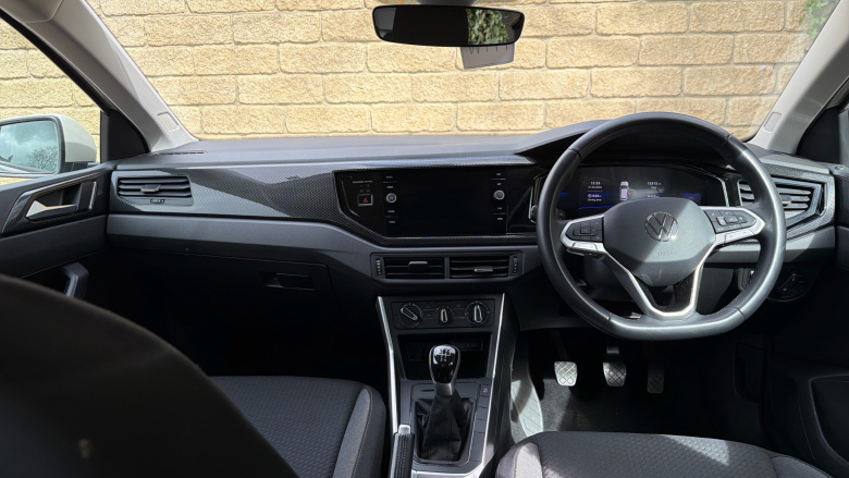 Volkswagen Polo 1.0 Life 5dr Petrol Hatchback